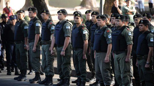 Una docente mostró en redes sociales un control de Gendarmería que luego se le volvió en contra