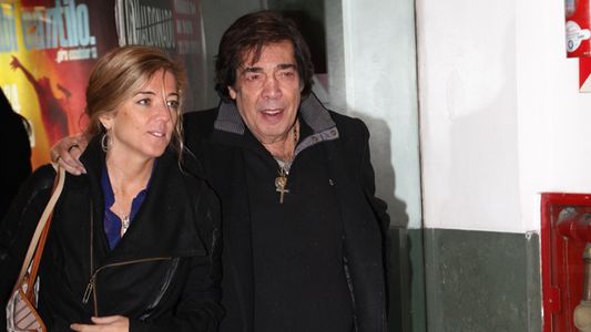Coco Sily estrenó La cátedra del macho II rodeado de amigos