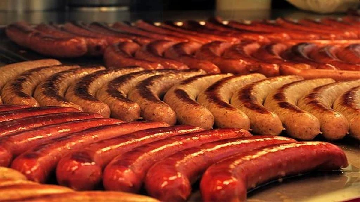 El tiktoker usó una mezcla “caliente y furiosa” de ácido sulfúrico y peróxido de hidrógeno