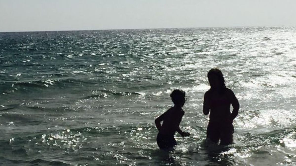 Dos hermanos de 6 y 10 años murieron ahogados en el mar