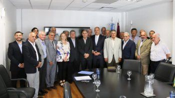 Necesario como el agua: grupos de mutuales financiarán a cooperativas