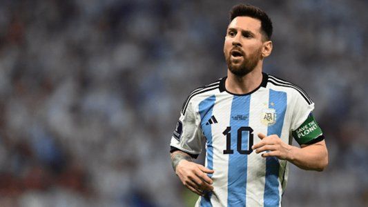 Qué dijo el periodista mexicano que se burló de Lionel Messi y lo llamó pecho frío