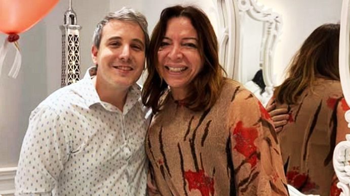 Las fotos del íntimo cumpleaños de Lizy Tagliani y el especial saludo de su marido Sebastián Nebot