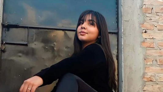 Horror: Asesinaron a una mujer de una puñalada en el corazón para robarle el celular