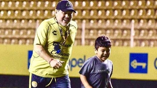 El fuerte mensaje de Dieguito Fernando recordando a Maradona: Le pido a Dios que...