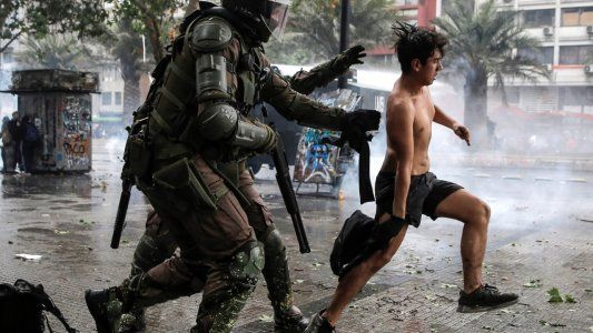 Suman 22 los muertos durante las protestas en Chile