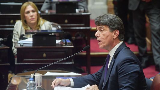 El primer informe de gestión del jefe de Gabinete, atravesado por las negociaciones por la Ley Bases