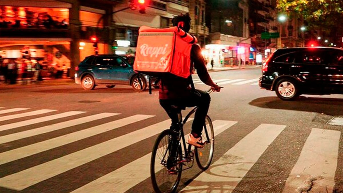 Revelaron cuánto gana un delivery por 3 horas de trabajo diarias y estallaron las redes