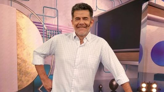 Julián Weich dio positivo de coronavirus