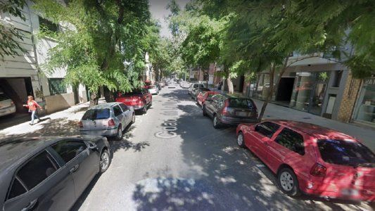 Buscan a dos mujeres por el crimen del hombre apuñalado con dos cuchillos