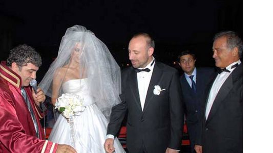 Así fue la boda en la vida real de los protagonistas de “Las mil y una noches”