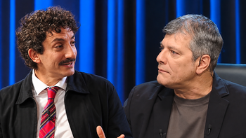 Juan Minujín reveló una insólita anécdota de su juventud y Mario Pergolini cuestionó su dignidad