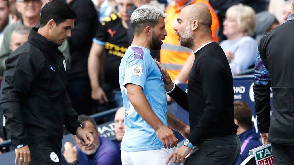El Kun Agüero se cruzó feo con Guardiola luego de ser sustituido y sobre el final, hubo reconciliación