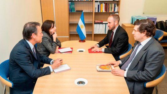 Momento crítico: Guzmán y el FMI analizaron la sustentabilidad de la deuda previo a la oferta de canje