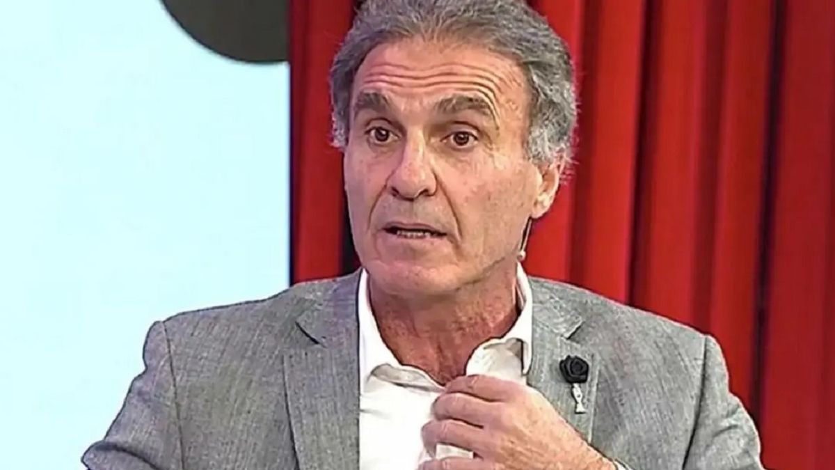 Oscar Ruggeri estalló al aire contra los políticos
