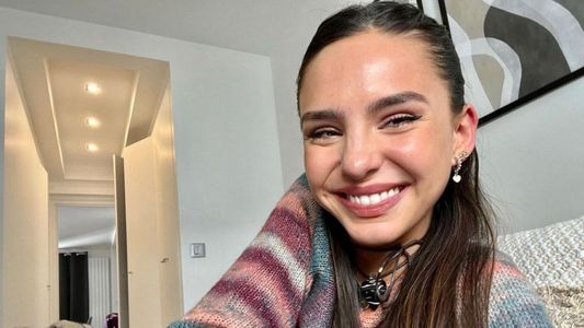 Juanita Tinelli blanqueó su nuevo romance con una particular foto