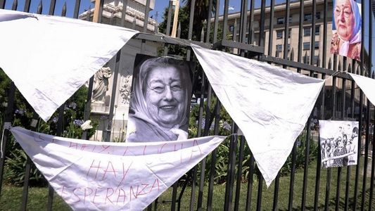 El último adiós a Hebe de Bonafini: los restos de la referente de Madres ya descansan en Plaza de Mayo
