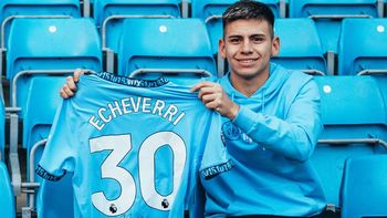 Diablito Echeverri fue presentado en Manchester City y sueña en grande: ¿cuándo será su debut?