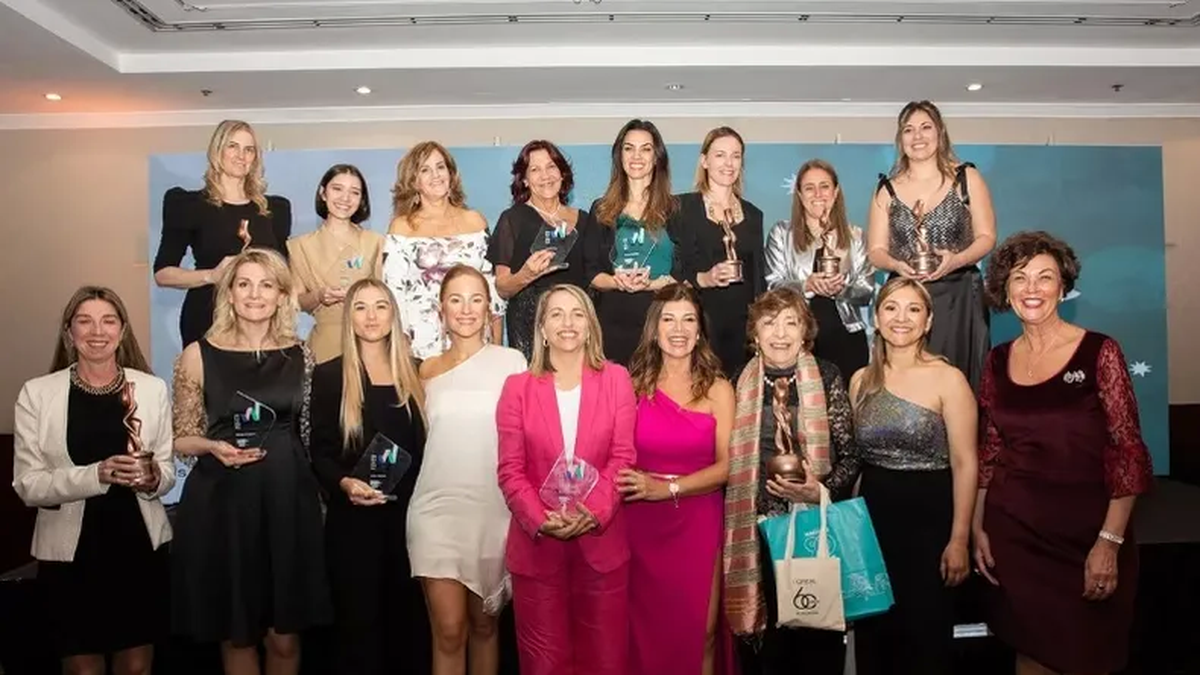 Las mujeres reconocidas en la gala de premiación. (Foto WEF).