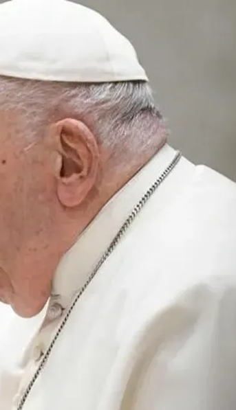 El Papa Francisco pasó una noche tranquila tras sufrir una nueva crisis respiratoria
