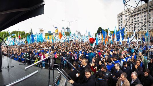 Causa Vialidad: agrupaciones kirchneristas marcharán a Comodoro Py para defender a Cristina Kirchner
