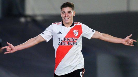 ¡Prendido fuego! Mirá los seis goles de Julián Álvarez en el aplastante triunfo de River contra Alianza Lima