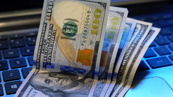 Dólar y dólar blue: minuto a minuto, a cuánto cotizan hoy las divisas