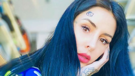 Cande Tinelli respondió a las críticas por su jugado tatuaje de Kitty en la frente: Mi cuerpo, mis decisiones