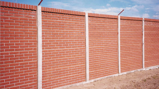 Impactante: una mujer usó su cuerpo como escudo para cubrir a su hijo de un derrumbe