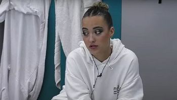 flor regidor explico los motivos por los que no se bana seguido flor regidor explico los motivos por los que no se bana seguido