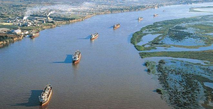 La Hidrovía del Paraná y Paraguay, eje de grandes debates de la actualidad.