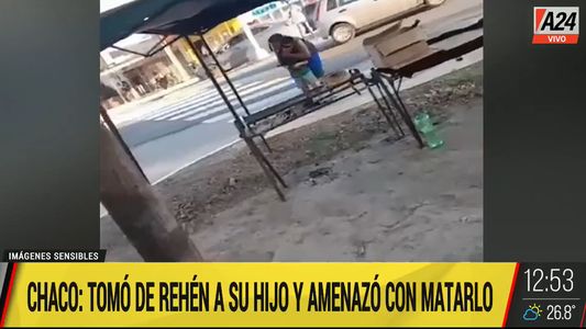 Dramático video: tomó de rehén a su propio hijo y le puso un arma en la cabeza