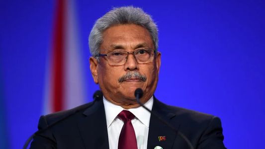 La insólita forma en que renunció el presidente de Sri Lanka mientras escapaba a Maldivas