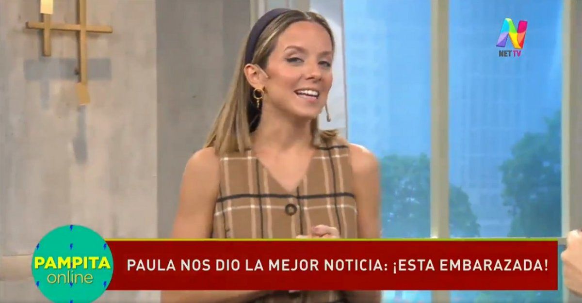 Pampita fue sorprendida al aire con un embarazo de una compañera