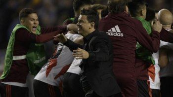 El Muñeco Gallardo no se guarda nada y concentra a todos para el partido contra Colón por Superliga