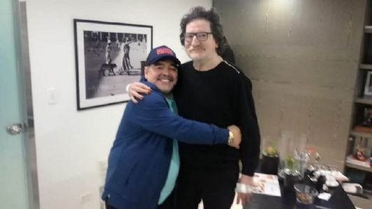 La emotiva carta escrita a mano de Charly García para Diego Maradona: Espérame ahí