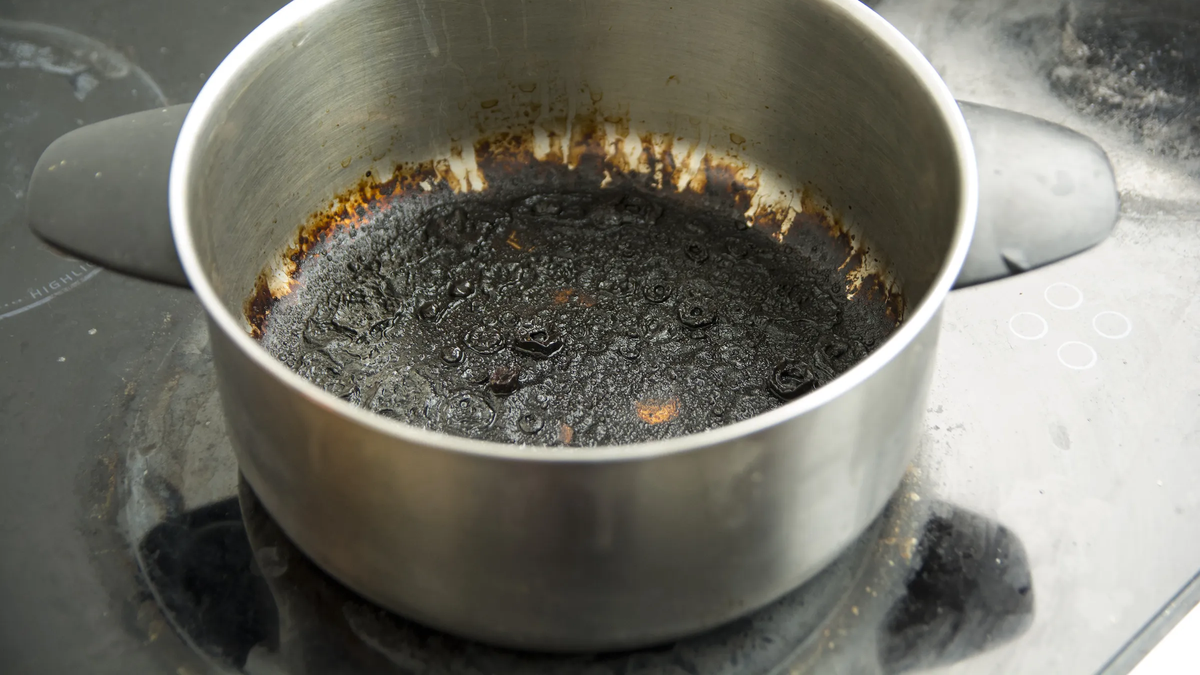 NO COMPRES OTRAS: 4 consejos para hacer brillar las ollas de aluminio