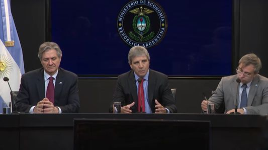 Caputo: Argentina estará declarada como país de grado de inversión internacional para el final del gobierno de Milei