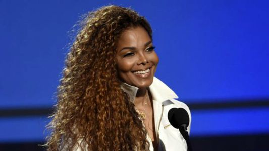A los 50 años, Janet Jackson dio a luz a su primera hija