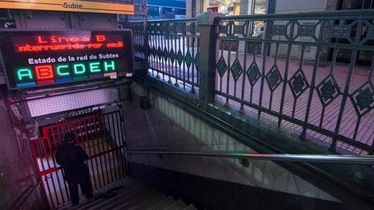Subte: los delegados de la línea B paran por un posible caso de COVID-19 y el servicio funciona con demoras