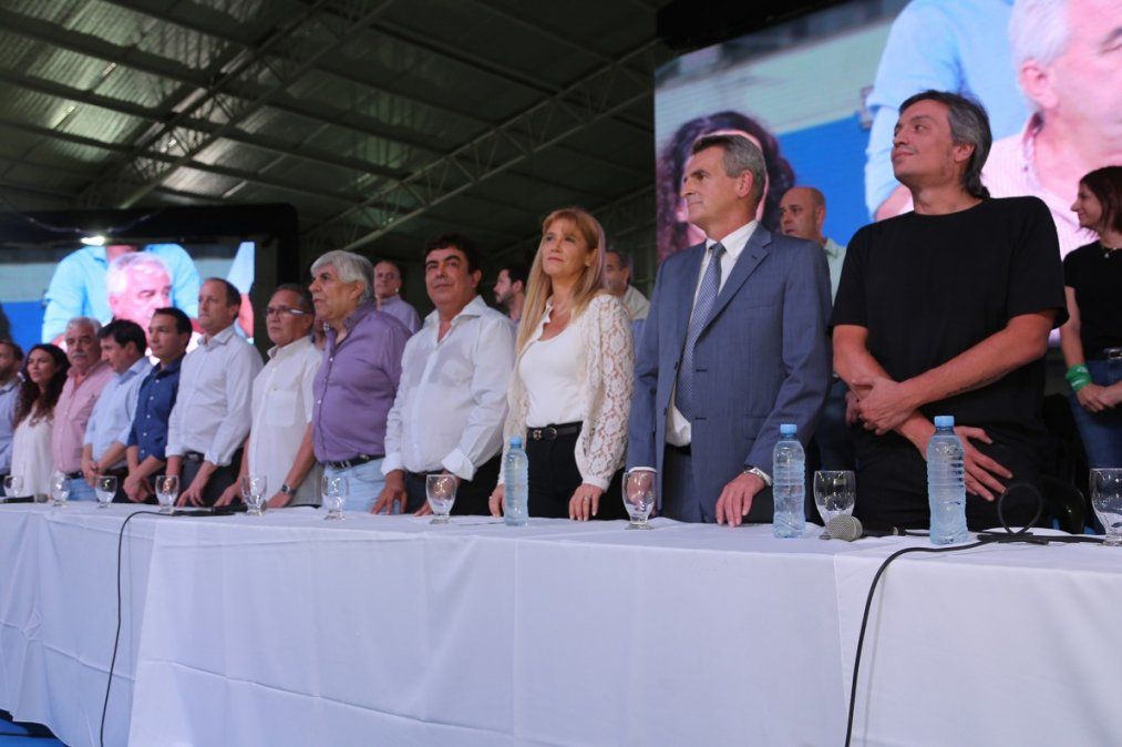 Servini lo hizo: la intervención del PJ juntó en una foto a Máximo Kirchner y Hugo Moyano