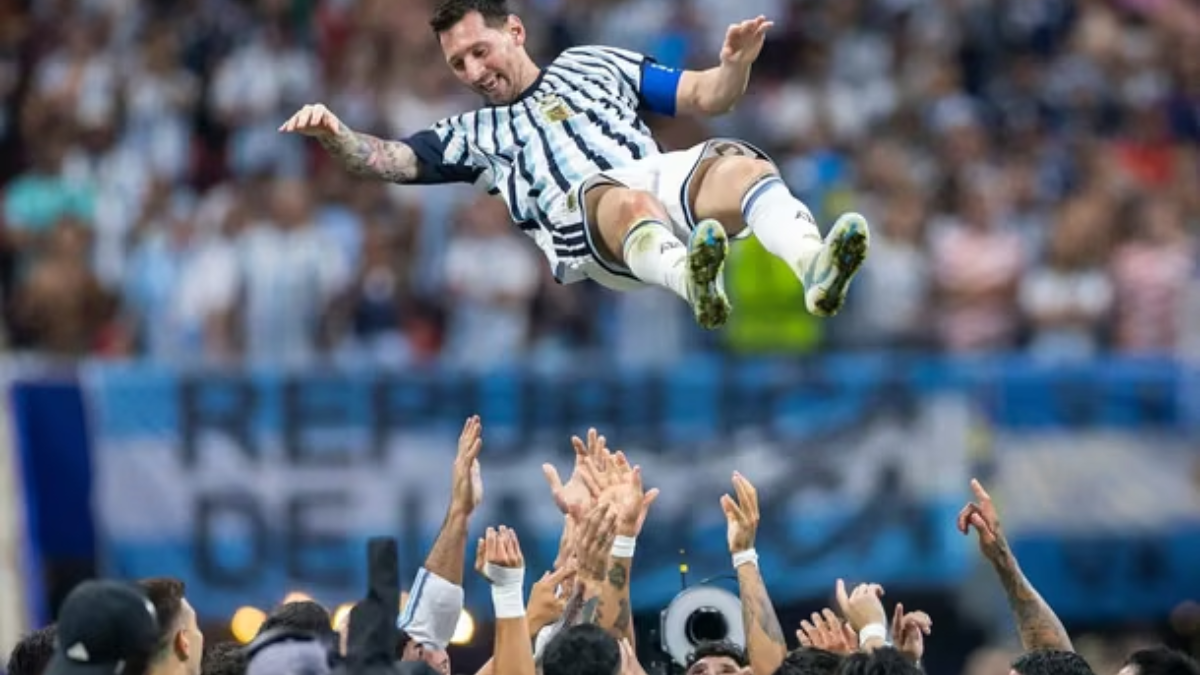 Lionel Scaloni y los futbolistas de la Selección Argentina dedicaron emotivos mensajes a Lionel Messi antes de su despedida.&nbsp;