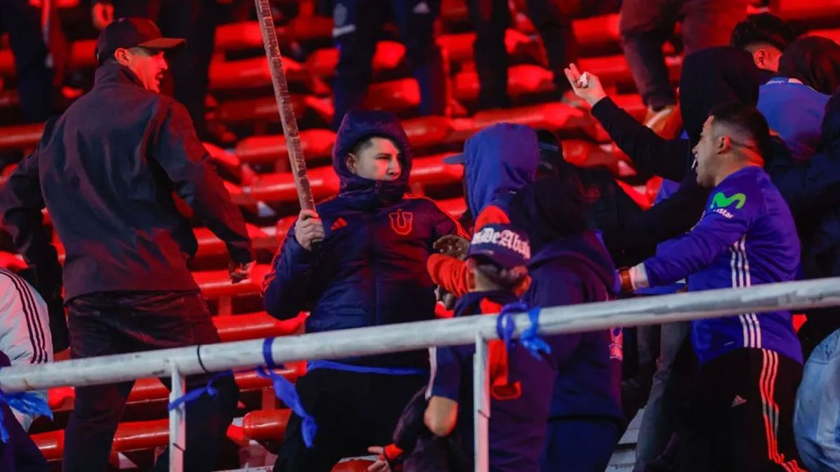 Parte médico oficial: cómo evolucionan los hinchas de la U de Chile internados en Avellaneda