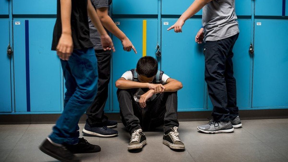 Las imágenes impactan y muestran toda la golpiza y el bullying que sufrió Franco