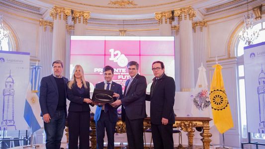 La Legislatura porteña reconoció al Automóvil Club Argentino por su 120 aniversario