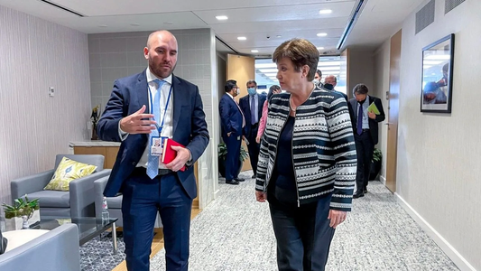 Semana clave del acuerdo con el FMI: el Gobierno paga US$2.700 millones y espera la aprobación final del board