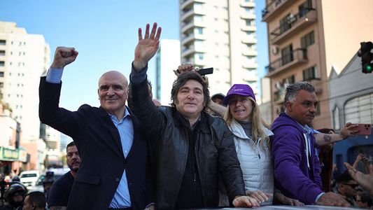 El Gobierno presenta una denuncia por atentado contra Milei, pero evita usar la figura de magnicidio