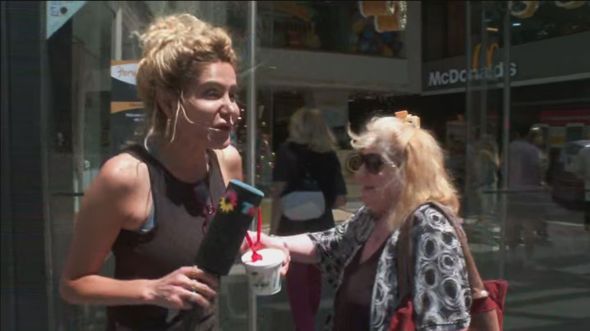 Me desmayo: una cronista de TN se enteró en vivo que su papá tiene novia y se volvió viral. (Foto: Captura de TN)