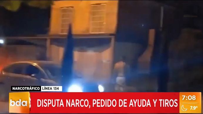 Disputa narco: un hombre disparó desde la ventanilla de un auto en medio de una pelea por drogas