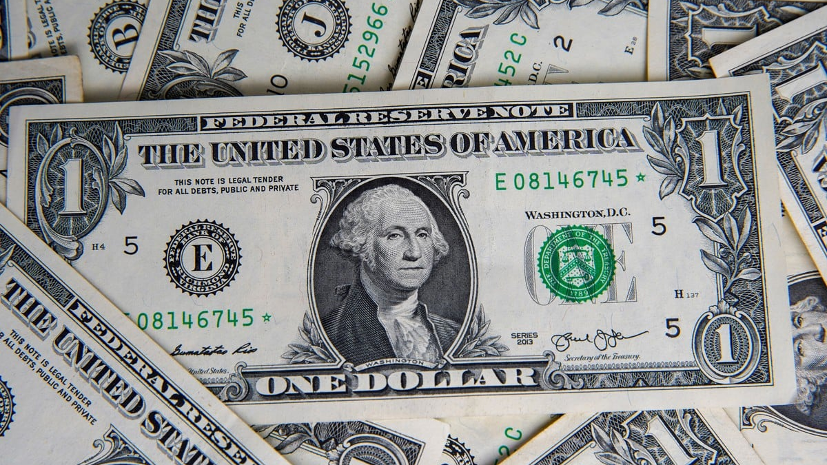 Pagan 53 millones de dólares al propietario de este billete de 1